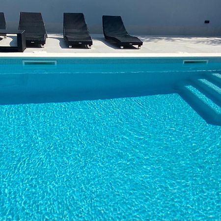 Luxury Sea View Apartment 耶塞尼采 外观 照片